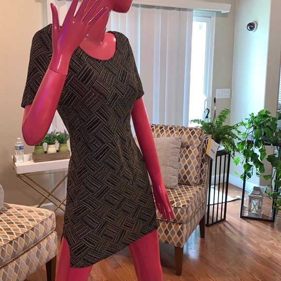 Paper Crane Sexy Dress - Picture 3 of 8